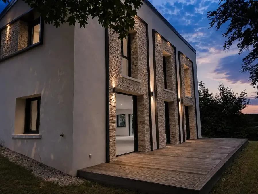 Immeuble en cours de rénovation assuré par wecov